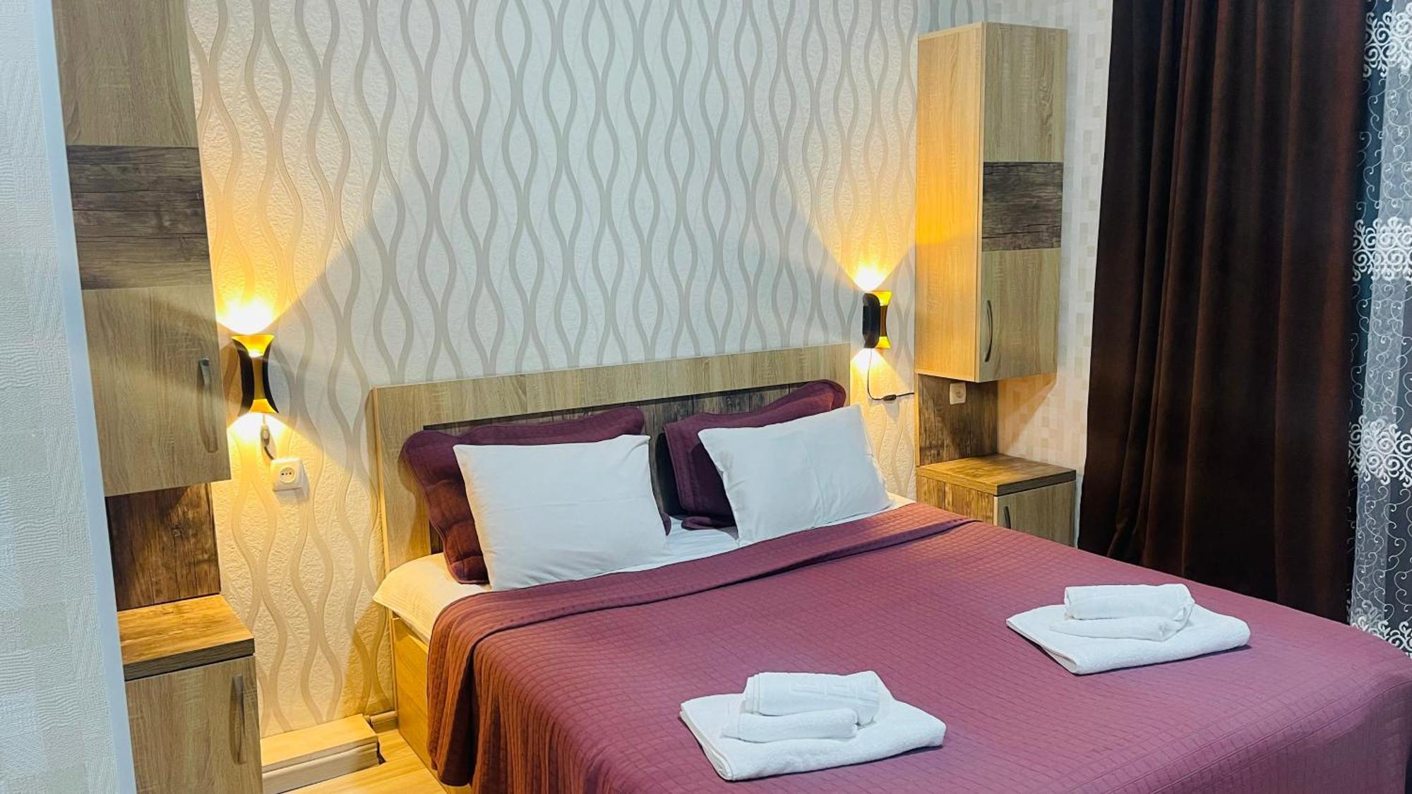 Guest House Royal Comfort With Terrace Kʼutʼaisi Exterior foto